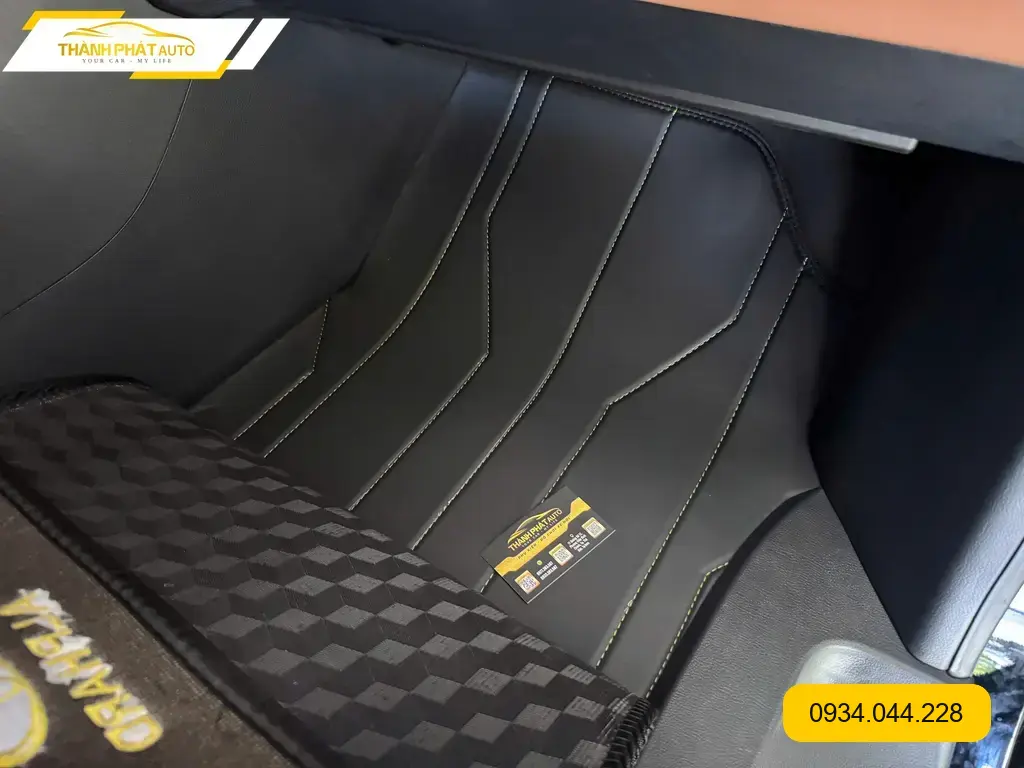 Thảm Lót Sàn Ô Tô Toyota Alphard 2018 - Trung Tâm Lắp Đặt Uy Tín TPHCM