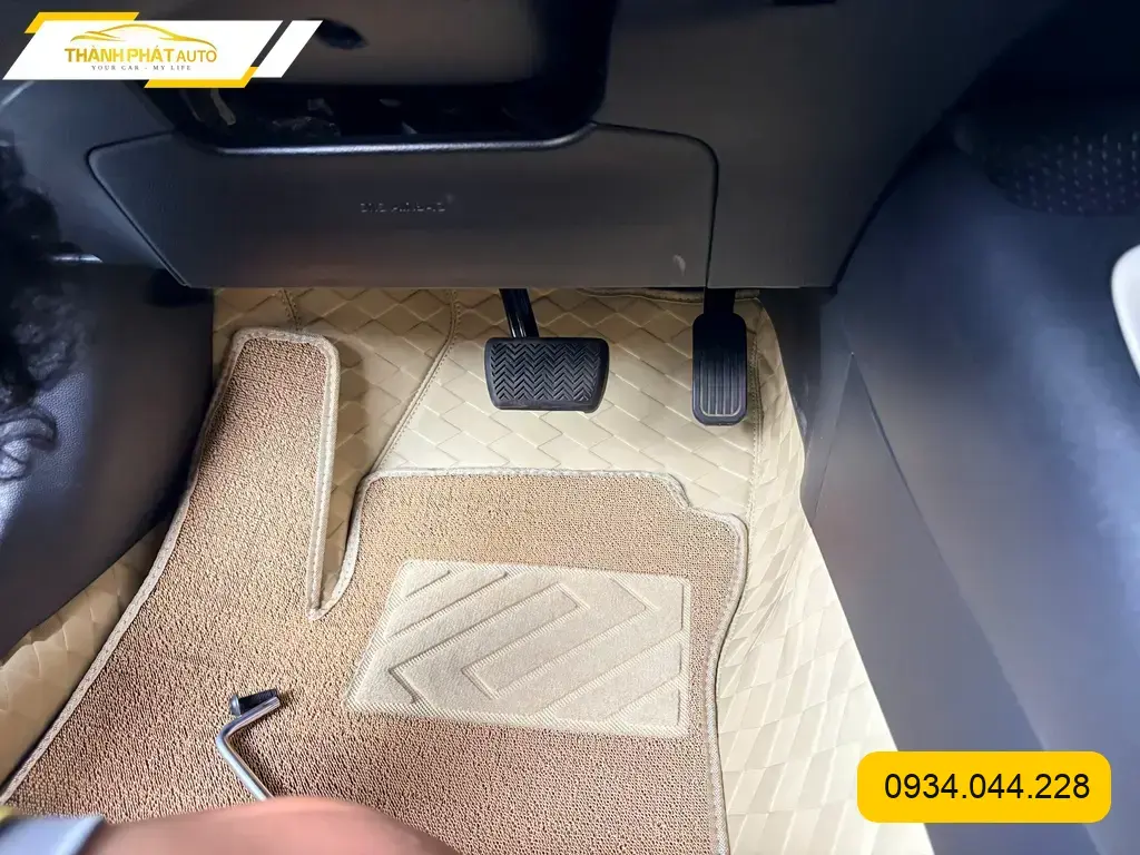Thảm Lót Sàn Ô Tô Toyota Altis - Địa Chỉ Lắp Đặt Uy Tín TPHCM Quận 9 ảnh thực tế 2