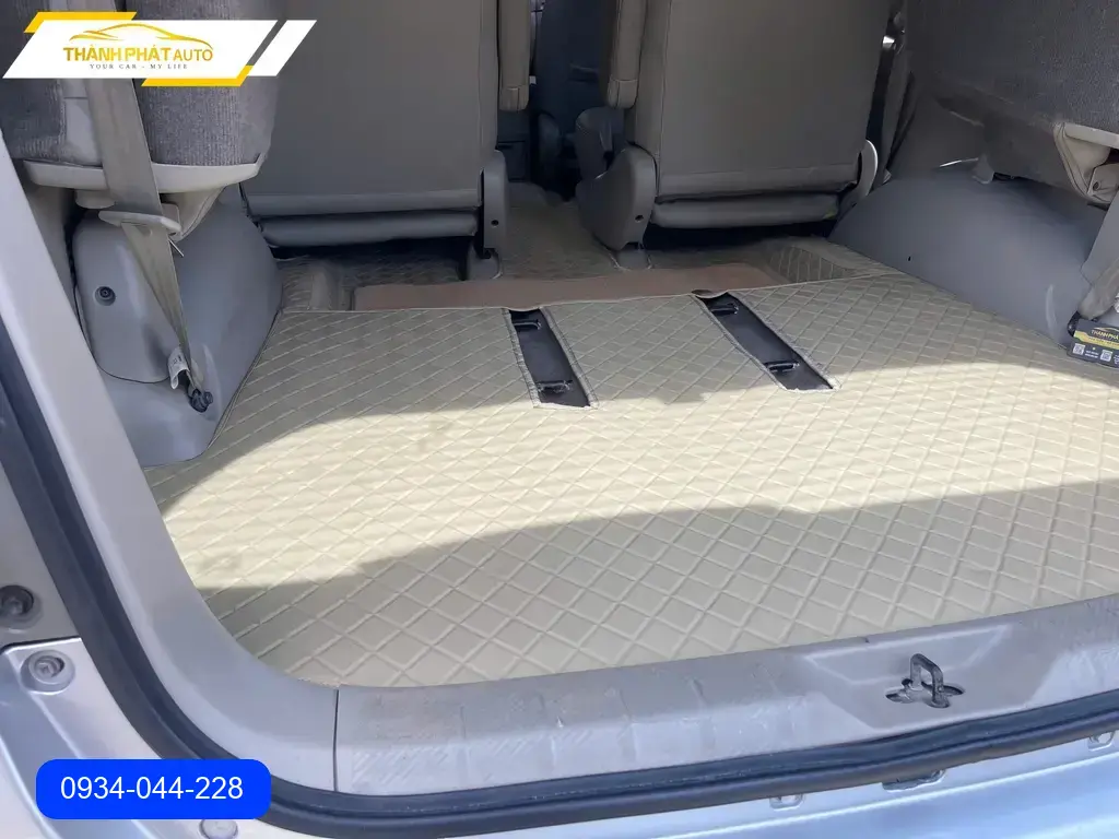 Thảm Lót Sàn Ô Tô Toyota Innova Cross - Địa Chỉ Lắp Đặt Uy Tín TPHCM ảnh thực tế 3