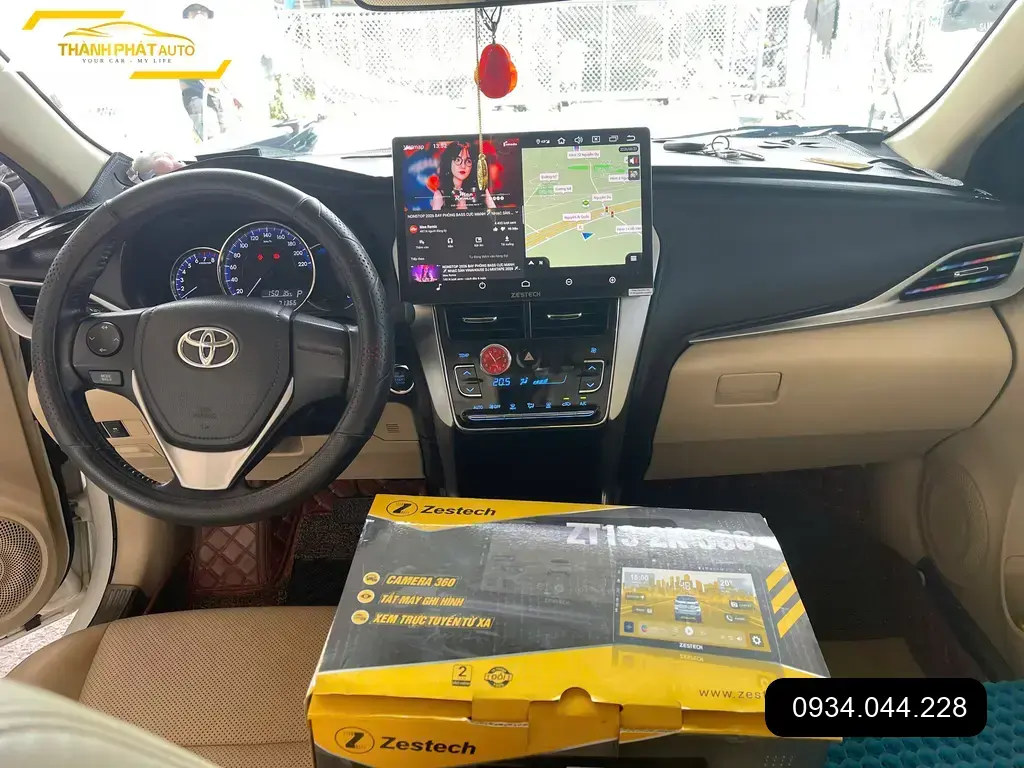Anh Hưng lắp màn hình 13inch cho Toyota Vios 2019 tại Quận 9 ảnh thực tế 5