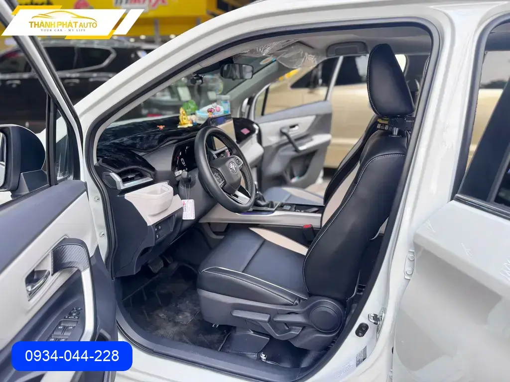 Anh Long bọc ghế da cho Veloz tại Quận 9 để nội thất xe thêm sang trọng ảnh thực tế 3