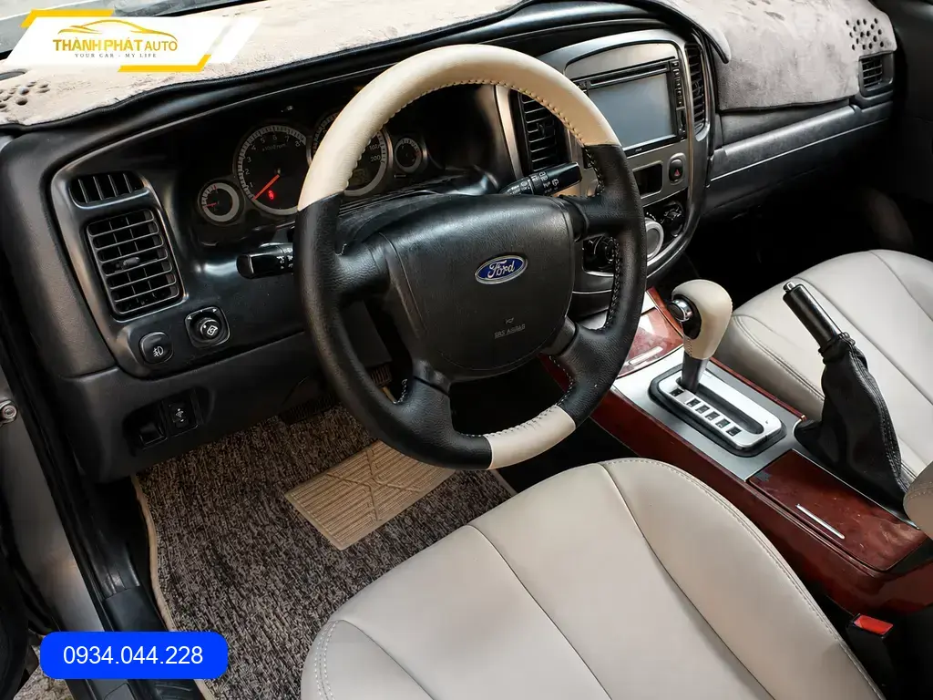 Bọc Ghế Da Ford Escape - Trung Tâm Lắp Đặt Chính Hãng, Uy Tín Tại TPHCM