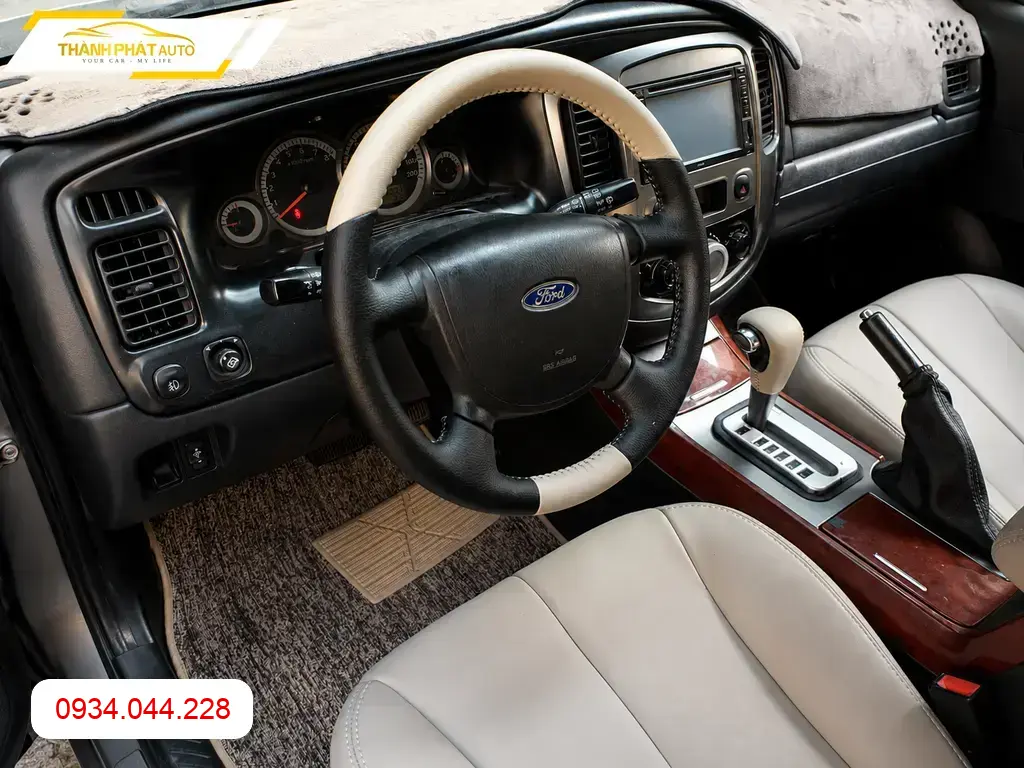 Bọc Ghế Da Ford Escape - Địa Chỉ Bọc Ghế Da Uy Tín Tại Quận 4 TPHCM
