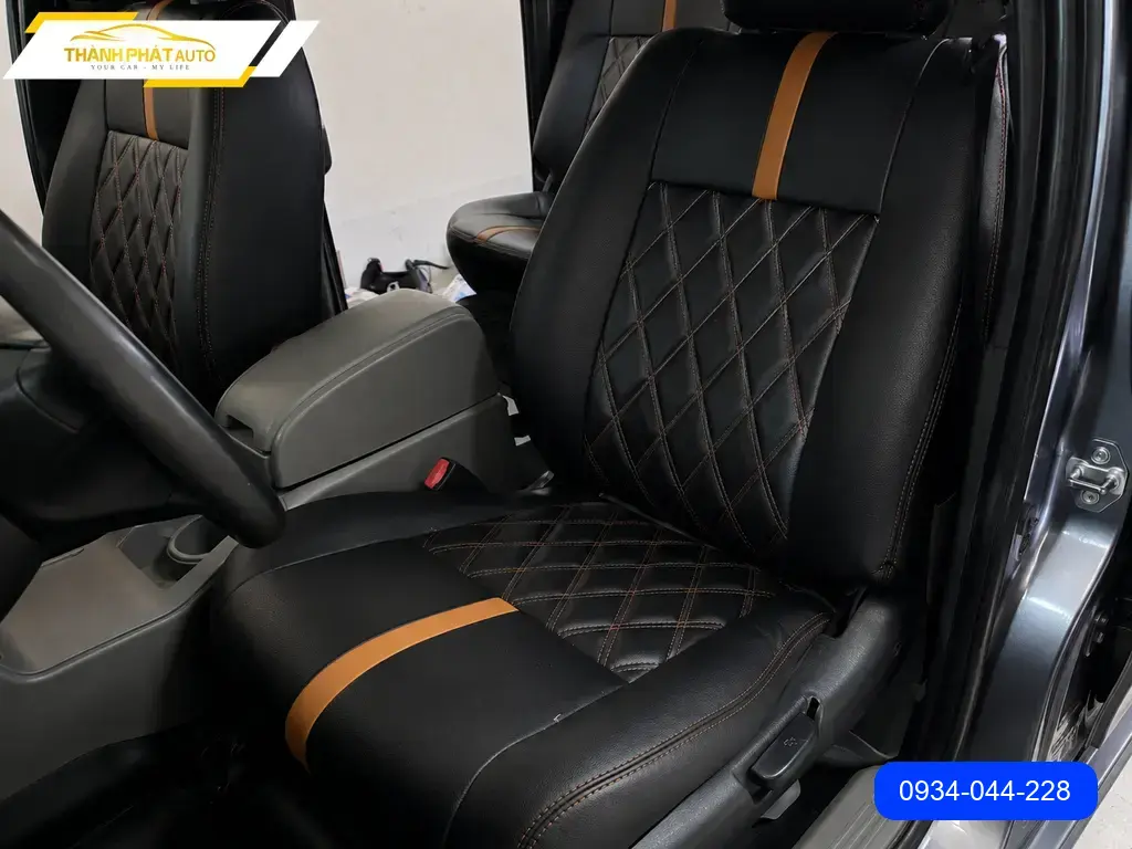 Bọc Ghế Da Ford Everest - Trung Tâm Thi Công Uy Tín Tân Bình TPHCM