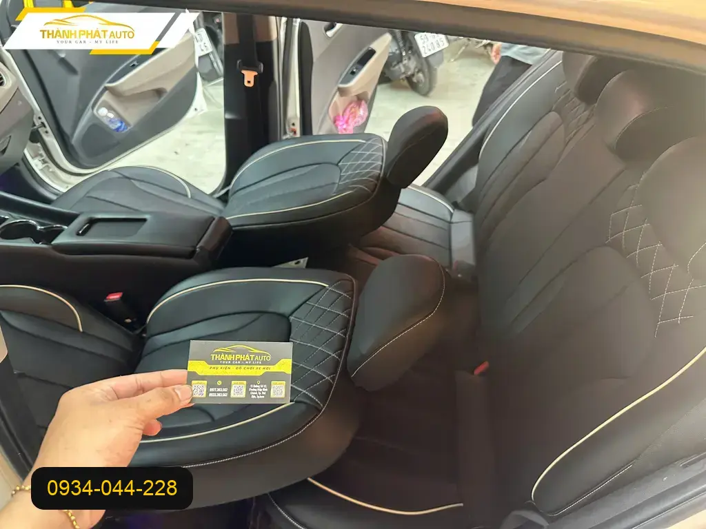 Bọc Ghế Da Hyundai i10 - Địa Chỉ Lắp Đặt Uy Tín Quận 5 TPHCM