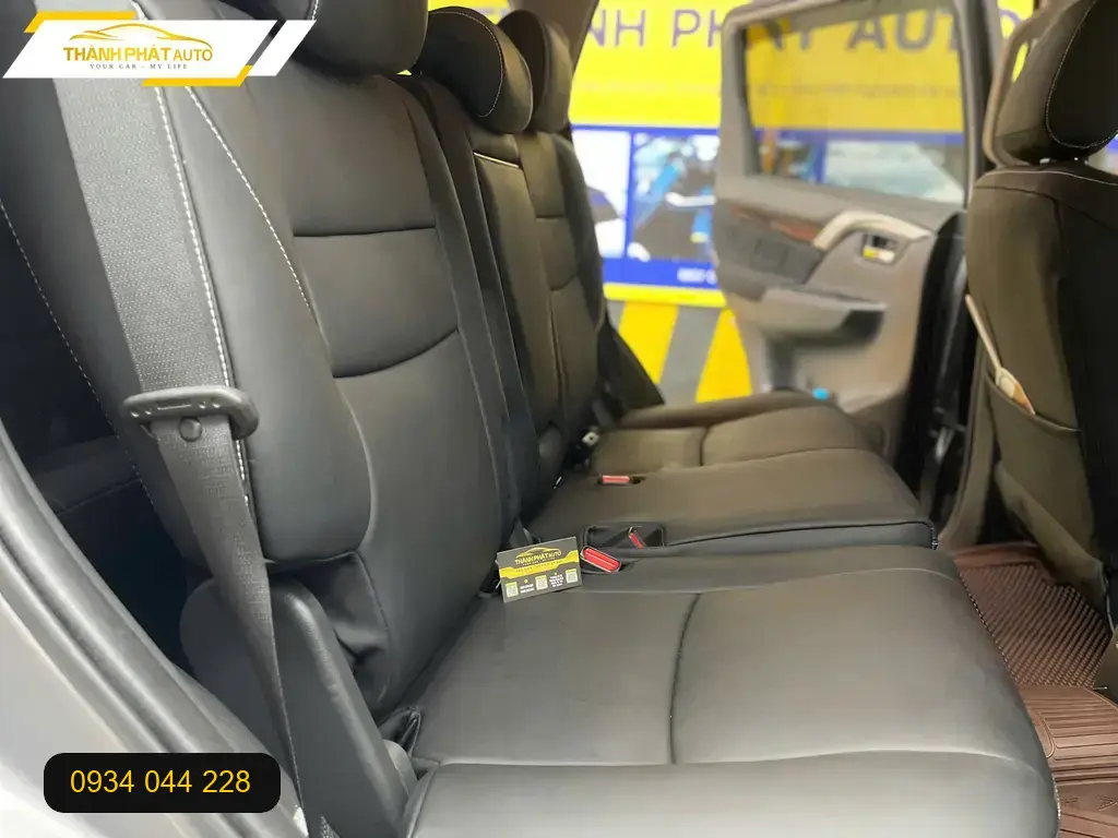 Bọc Ghế Da Mitsubishi Pajero Cao Cấp - Trung Tâm Gắn Chính Hãng TPHCM