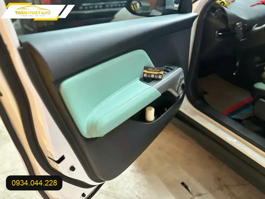 Bọc Ghế Da Cao Cấp Vinfast Limo Green - Địa Chỉ Lắp Đặt Uy Tín TPHCM