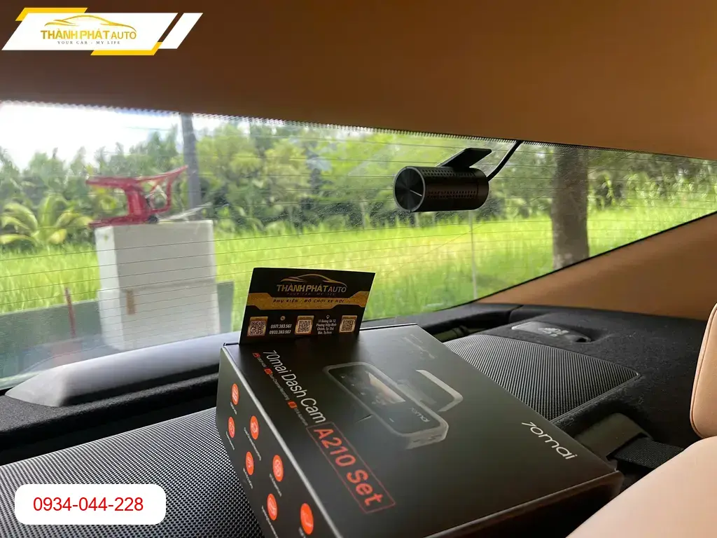 Camera Hành Trình Ô Tô Lexus ES 250 - Địa Chỉ Lắp Đặt Chính Hãng Quận 12 TPHCM