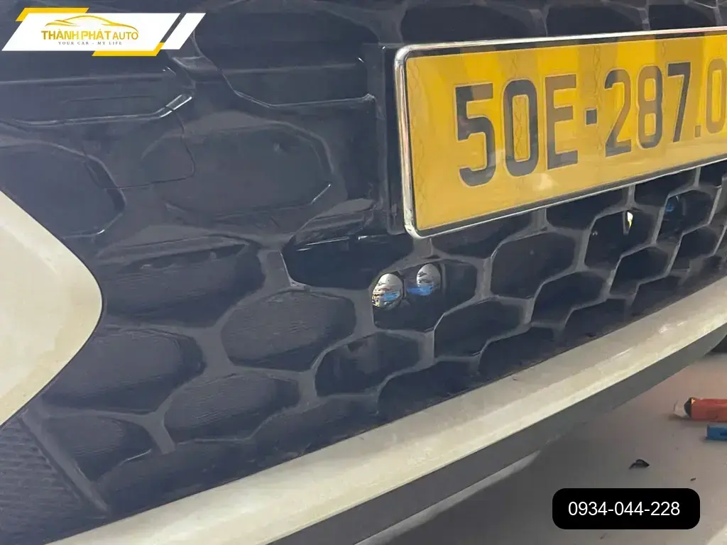 Độ Đèn Ô Tô Hyundai i10 - Trung Tâm Độ Đèn Xe Hơi Chuyên Nghiệp Quận 2 TPHCM