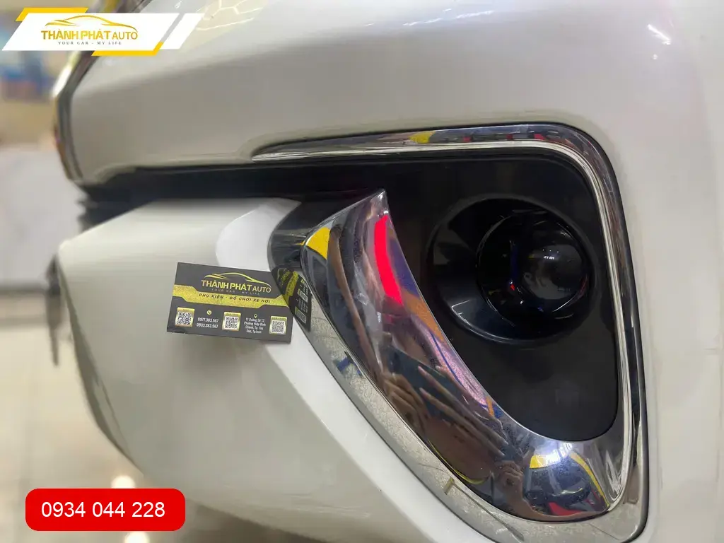Độ Đèn Ô Tô Toyota Fortuner Bi LED - Địa Chỉ Lắp Đặt Chuyên Nghiệp TPHCM