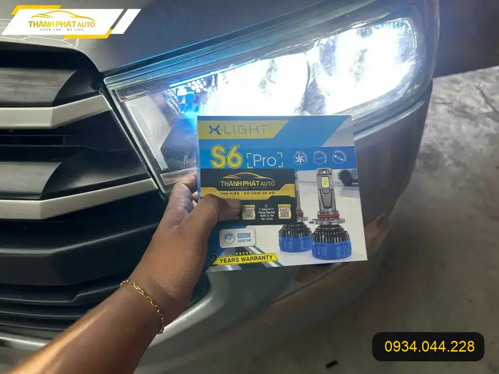 Độ Đèn Ô Tô Toyota Innova - Đơn Vị Thi Công Độ Đèn Giá Tốt TPHCM