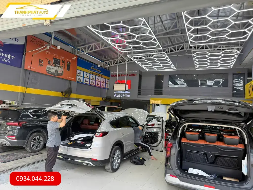 Chú Minh nâng cấp toàn diện VinFast Lux SA2.0 tại Gara uy tín Quận 9 ảnh thực tế 3