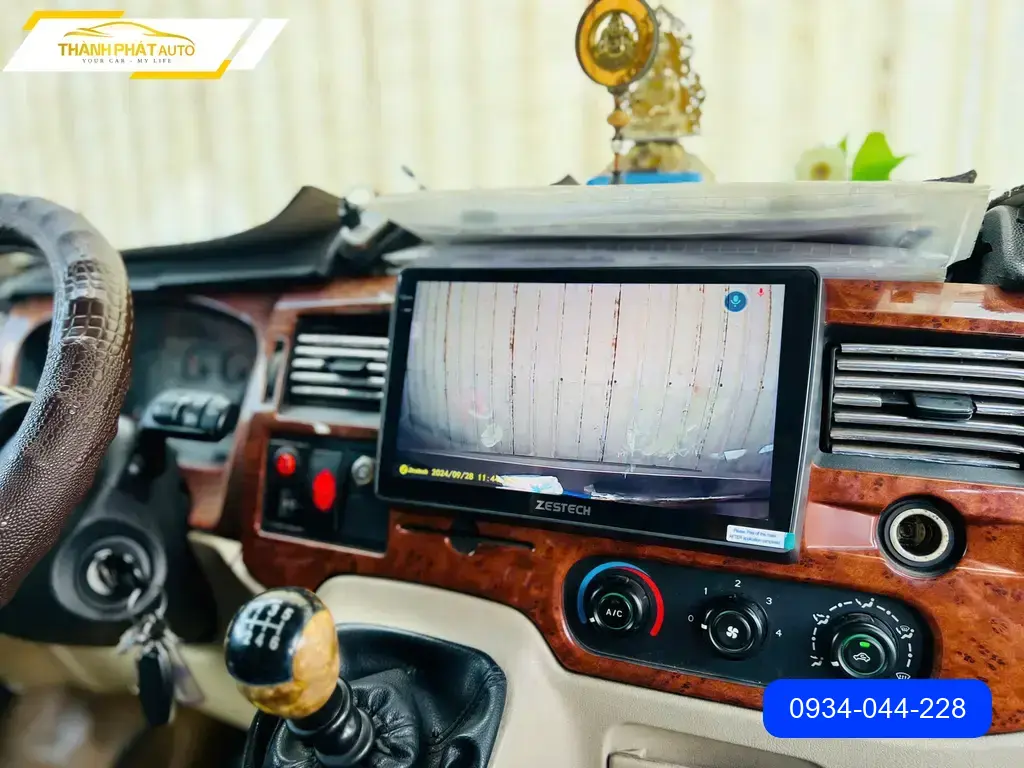 Màn Hình Android Ô Tô Ford Transit - Trung Tâm Lắp Đặt Uy Tín TPHCM