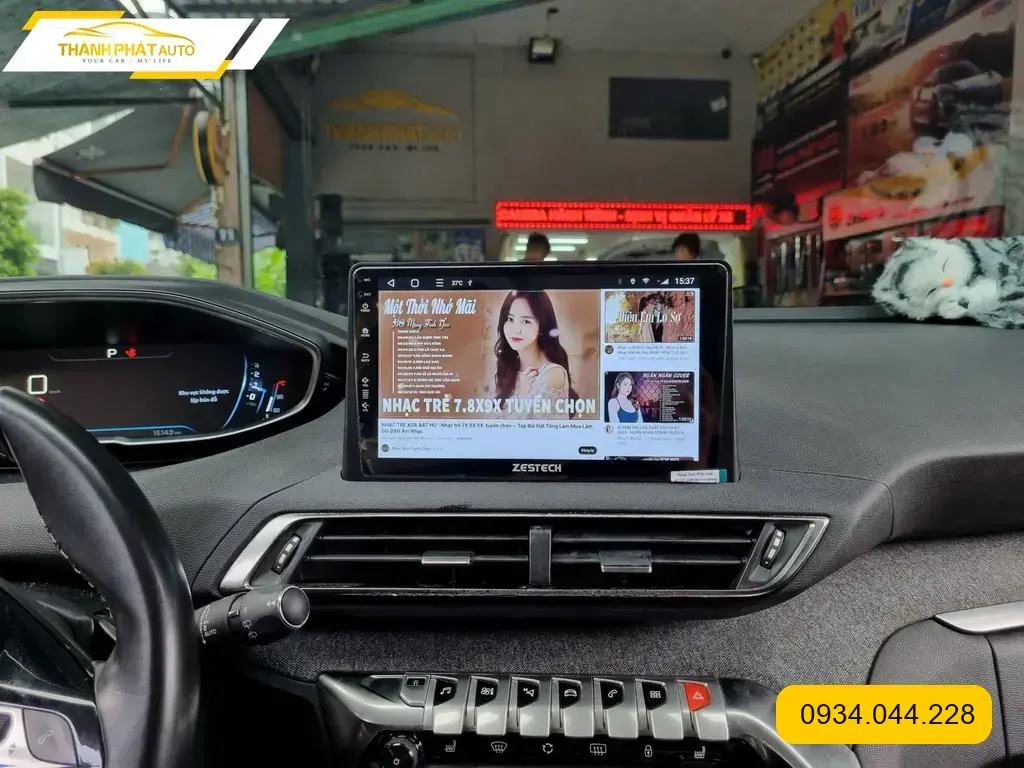 Màn Hình Android Ô Tô Peugeot 3008 - Trung Tâm Lắp Đặt Uy Tín TPHCM