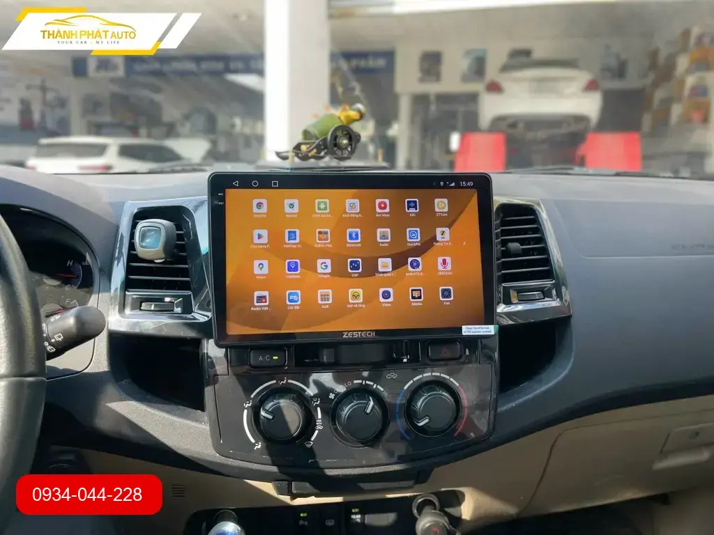 Màn Hình Android Ô Tô Toyota Fortuner - Trung Tâm Gắn Màn Hình Chính Hãng TPHCM