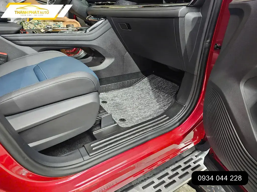 Thảm Lót Sàn Ô Tô Ford Territory - Địa Chỉ Lắp Đặt Chính Hãng Quận 5 ảnh thực tế 2