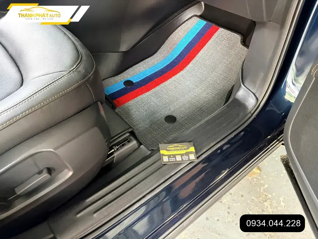 Thảm Lót Sàn Ô Tô Mazda CX8 - Địa Chỉ Lắp Đặt Uy Tín Tại Củ Chi ảnh thực tế 3