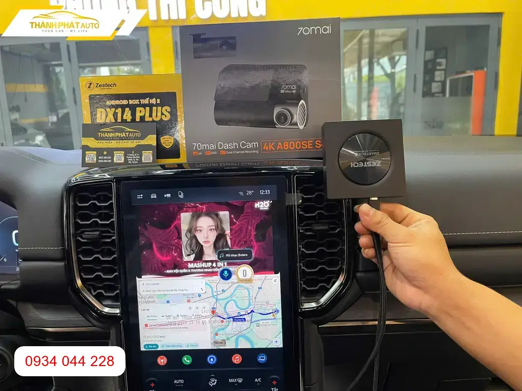 Anh Quân lắp Android Box cho Everest Platinum ở Quận 9 để tiện làm việc online ảnh thực tế 2