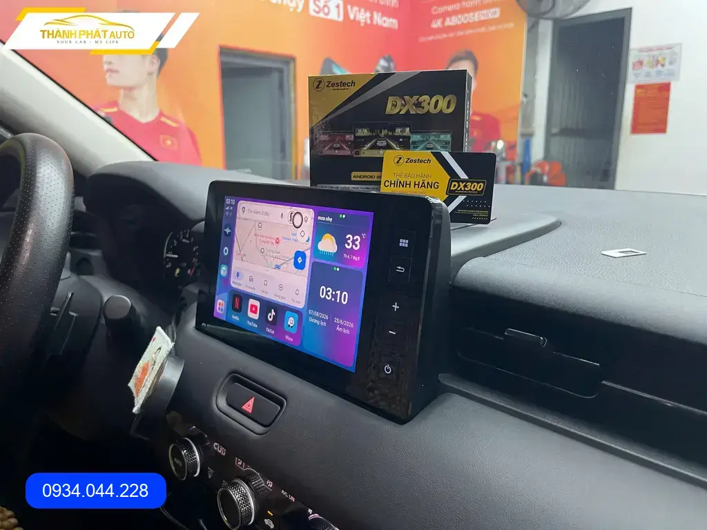 Chú Cường lắp Android Box cho HRV tại Quận 12 để nâng cấp giải trí trên xe