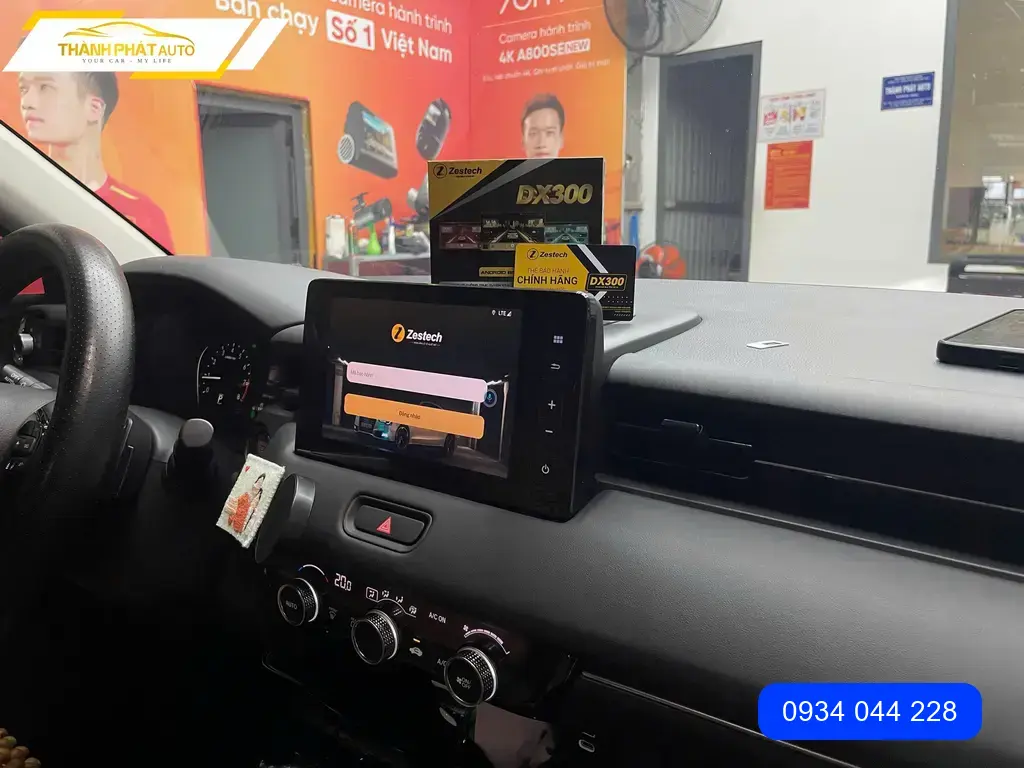 Chú Cường lắp Android Box cho HRV tại Quận 12 để nâng cấp giải trí trên xe ảnh thực tế 5