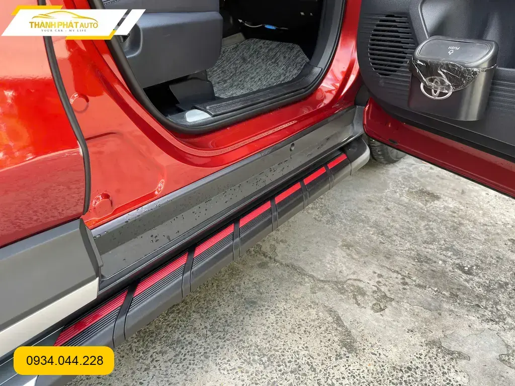 Chị Thảo lắp bậc bước chân xe hơi Hyundai Accent tại Quận Thủ Đức ảnh thực tế 2