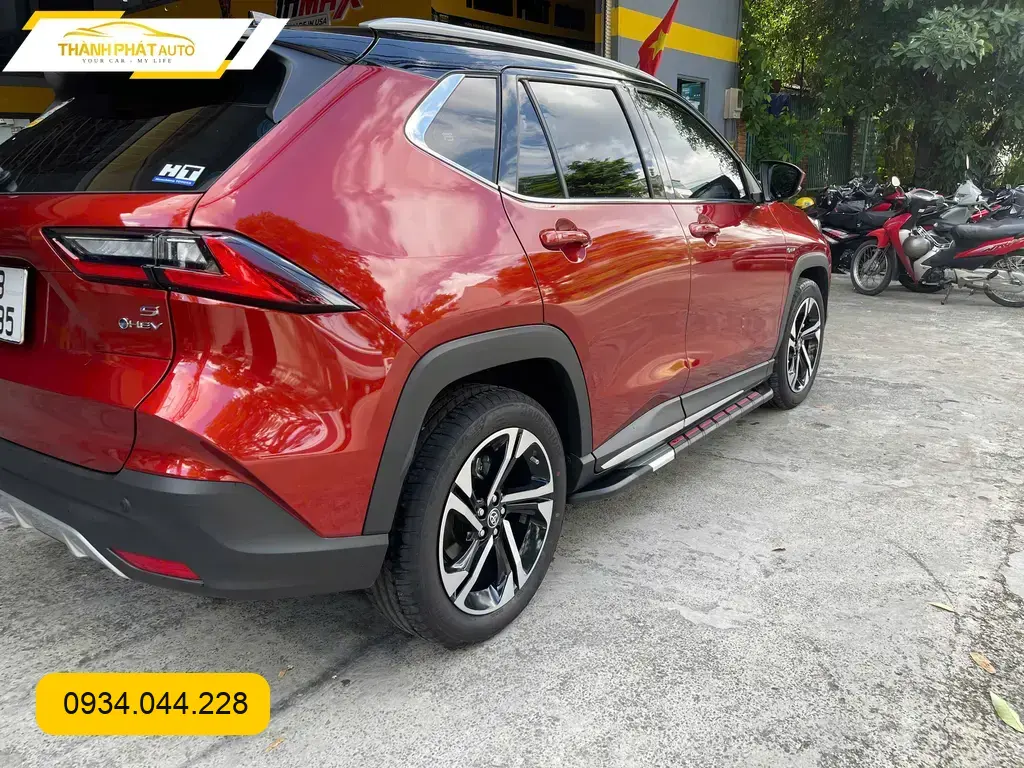 Chị Thảo lắp bậc bước chân xe hơi Hyundai Accent tại Quận Thủ Đức ảnh thực tế 3