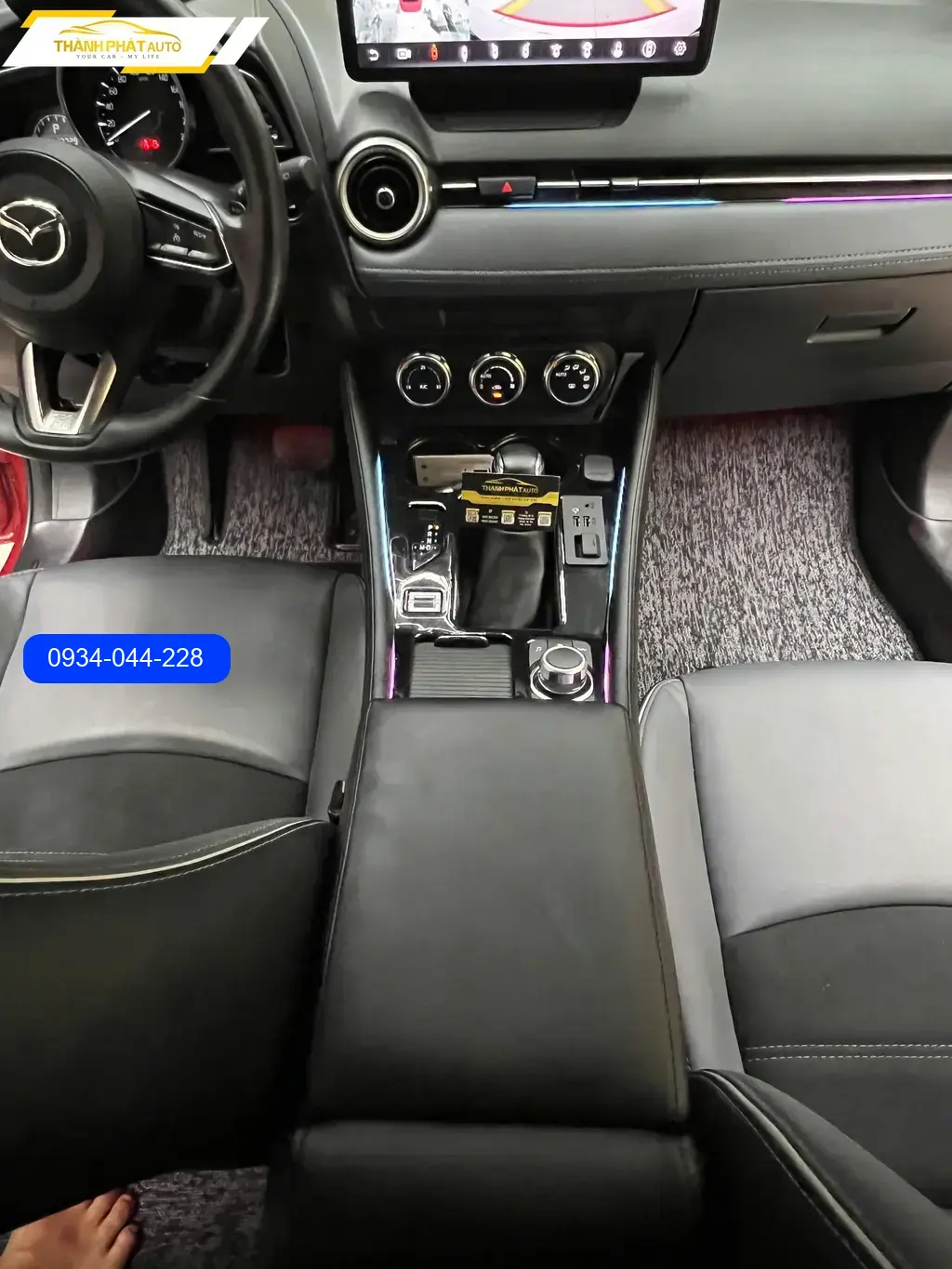 Chị Thư lắp bệ tỳ tay ô tô Toyota Vios tại Quận Thủ Đức để đỡ mỏi tay ảnh thực tế 2