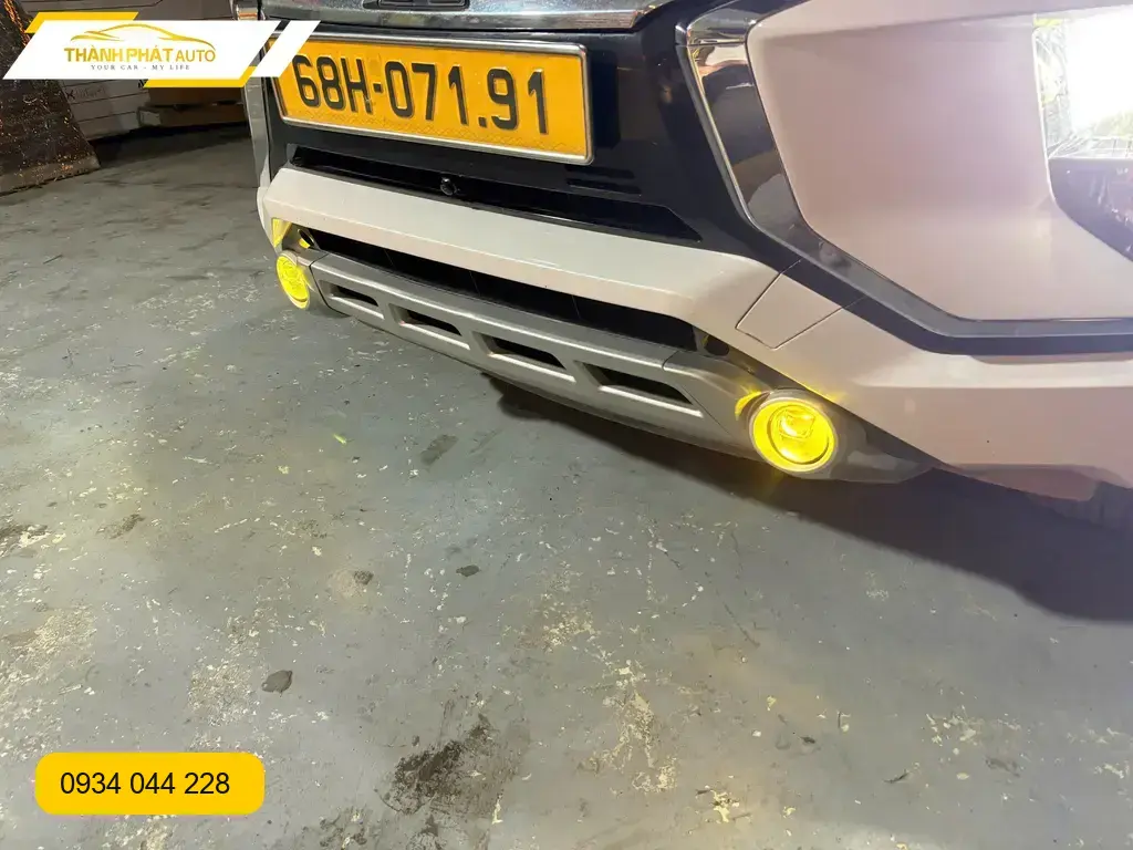 Anh Minh độ bi gầm ô tô Hyundai Accent tại Quận 12 vì đèn zin yếu khi đi đêm ảnh thực tế 3