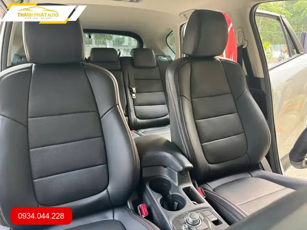 Chị Thảo bọc ghế da Mazda CX5 Quận Thủ Đức để nội thất xe sạch và sang hơn ảnh thực tế 2