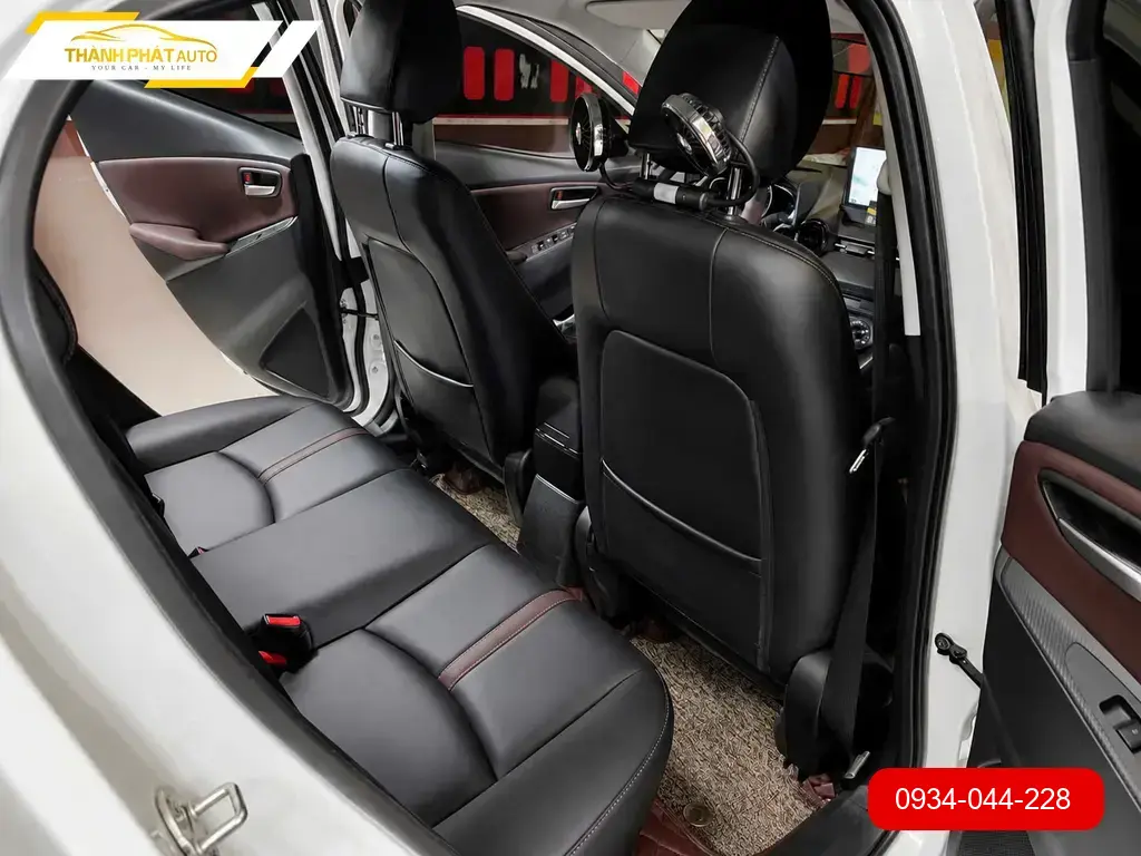 Anh Quốc Anh bọc ghế da Nappa ô tô Hyundai Accent tại Quận 12 để tăng thẩm mỹ ảnh thực tế 3