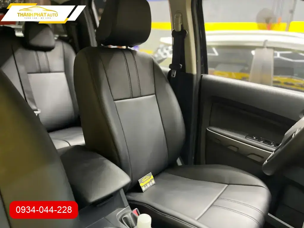 Anh Minh bọc ghế da ô tô Hyundai Accent ở Thủ Đức, nâng tầm nội thất xe ảnh thực tế 3