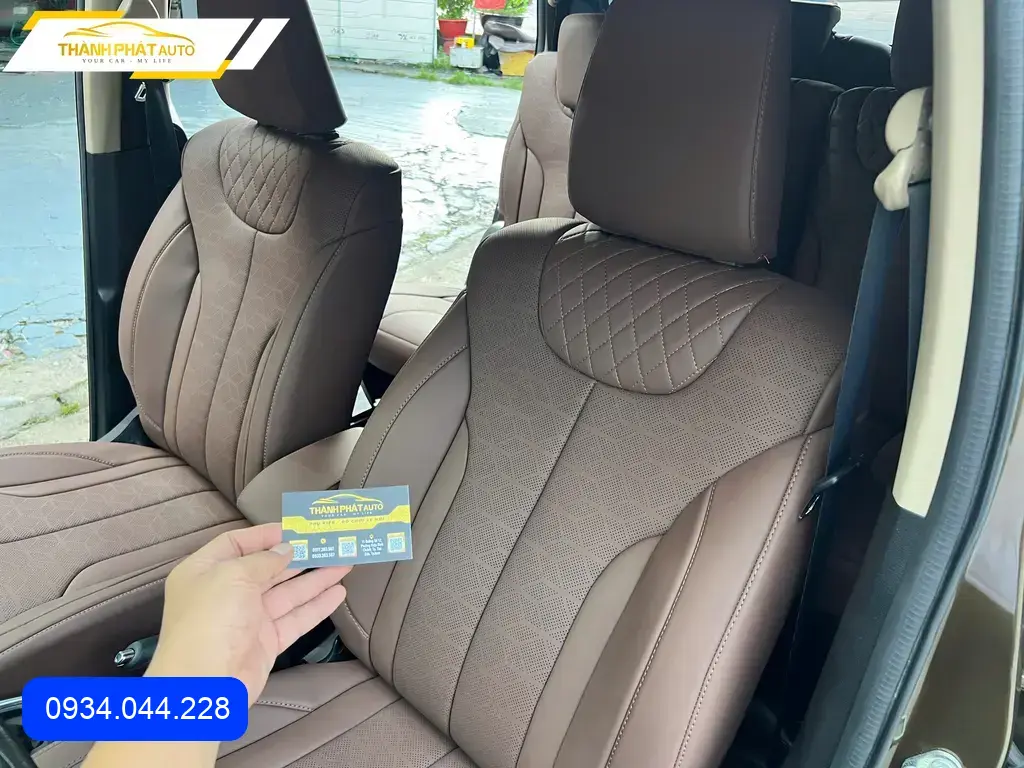 Chú Đạt bọc ghế da cho Hyundai Accent tại Thủ Đức để nội thất mới mẻ hơn ảnh thực tế 4