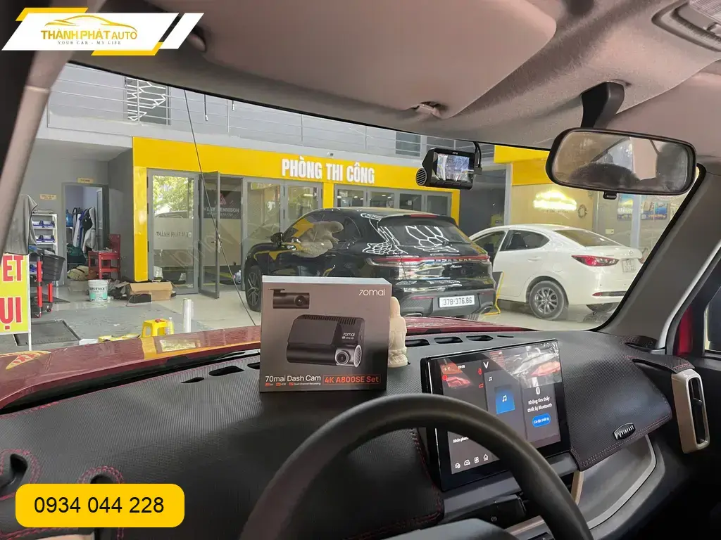 Anh Tấn lắp Camera 70mai 800SE cho VinFast VF3 tại Quận 12 sau vụ va quẹt