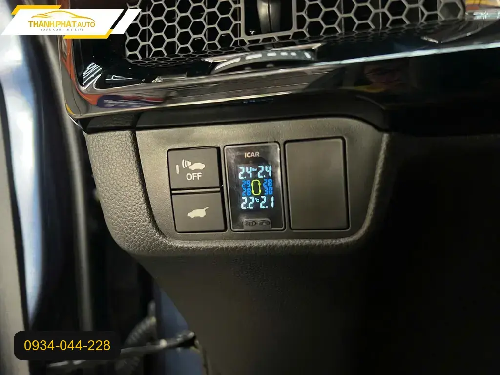 Anh Minh lắp cảm biến áp suất lốp cho Honda CRV tại Quận Thủ Đức