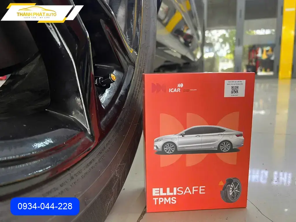 Anh Minh lắp cảm biến áp suất lốp cho Honda CRV tại Quận Thủ Đức ảnh thực tế 3