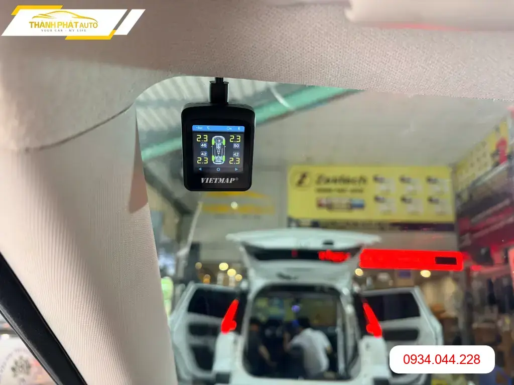 Anh Khang lắp cảm biến áp suất lốp Kia Seltos ở Quận 12 cho chuyến đi dài ảnh thực tế 2