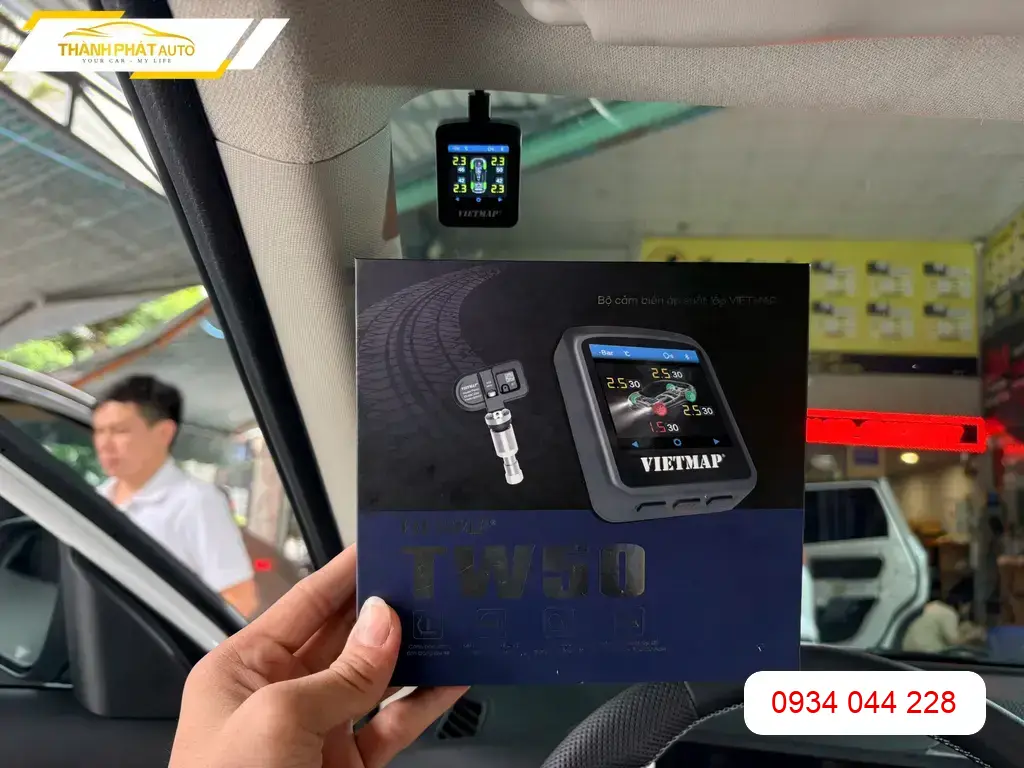 Anh Khang lắp cảm biến áp suất lốp Kia Seltos ở Quận 12 cho chuyến đi dài ảnh thực tế 4
