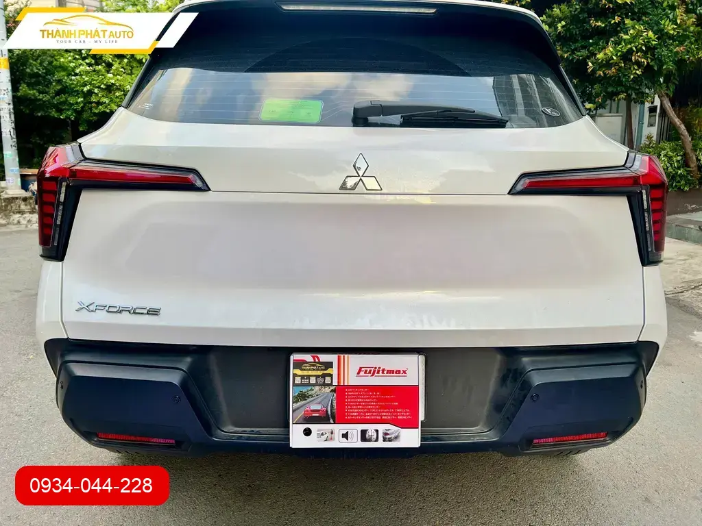 Anh Khôi lắp cảm biến va chạm ô tô cho Honda CR-V để đỗ xe an toàn tại Quận 12 ảnh thực tế 3