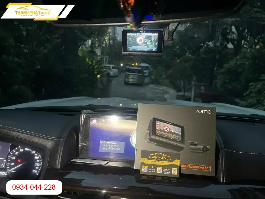 Anh Dũng lắp cam 70mai cho Lexus 570 Quận 9 cần ghi hình rõ nét ảnh thực tế 4