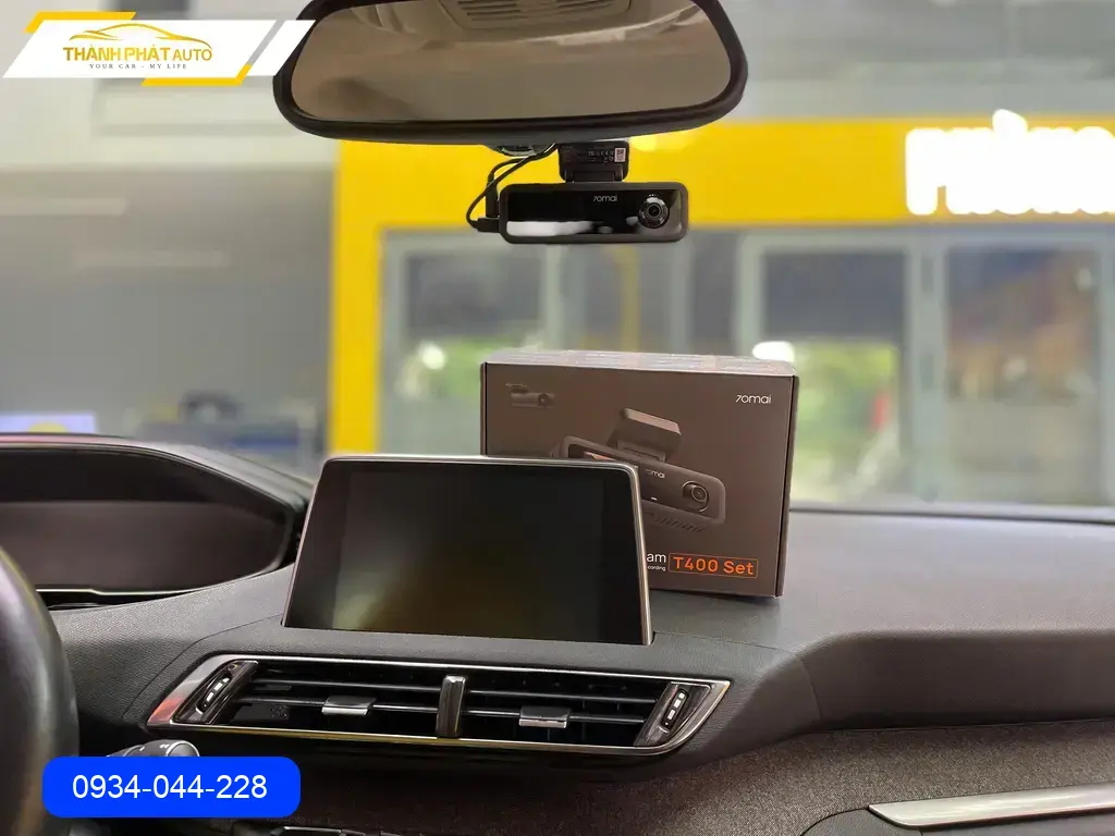 Anh Khang lắp cam hành trình 70mai cho Peugeot 3008 tại Quận 12 ảnh thực tế 3