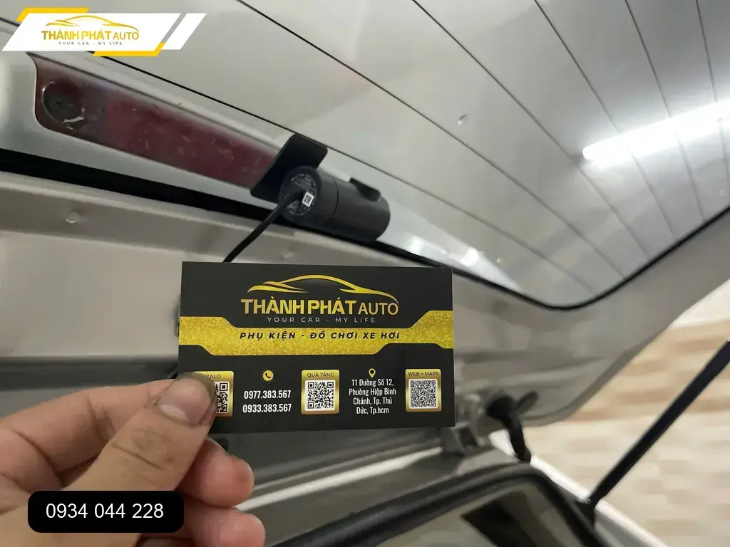 Chú Sơn lắp Cam hành trình A210 cho Avanza tại Quận 12 ảnh thực tế 3
