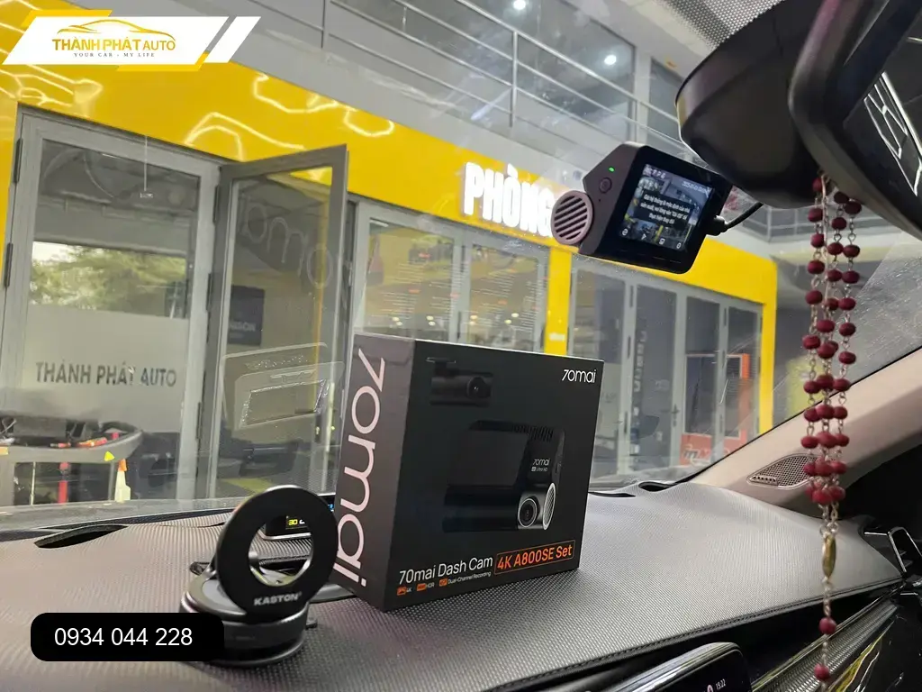 Anh Khải lắp Cam Hành Trình cho Skoda Kodiaq tại Quận 9 để ghi lại hành trình an toàn ảnh thực tế 5