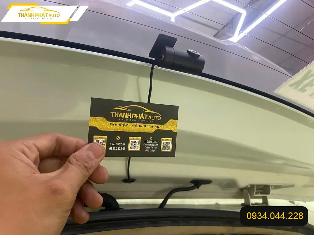 Anh Khải lắp cam hành trình cho XL7 tại Quận 12 để an tâm ghi lại mọi cung đường ảnh thực tế 2