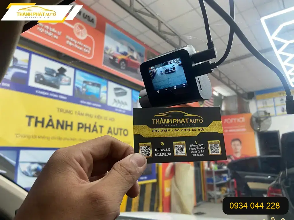Anh Khải lắp cam hành trình cho XL7 tại Quận 12 để an tâm ghi lại mọi cung đường ảnh thực tế 3
