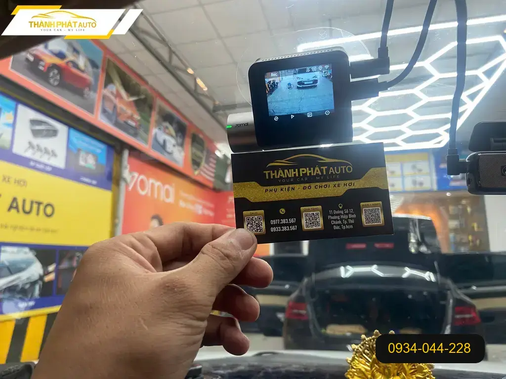 Anh Khải lắp cam hành trình cho XL7 tại Quận 12 để an tâm ghi lại mọi cung đường ảnh thực tế 5