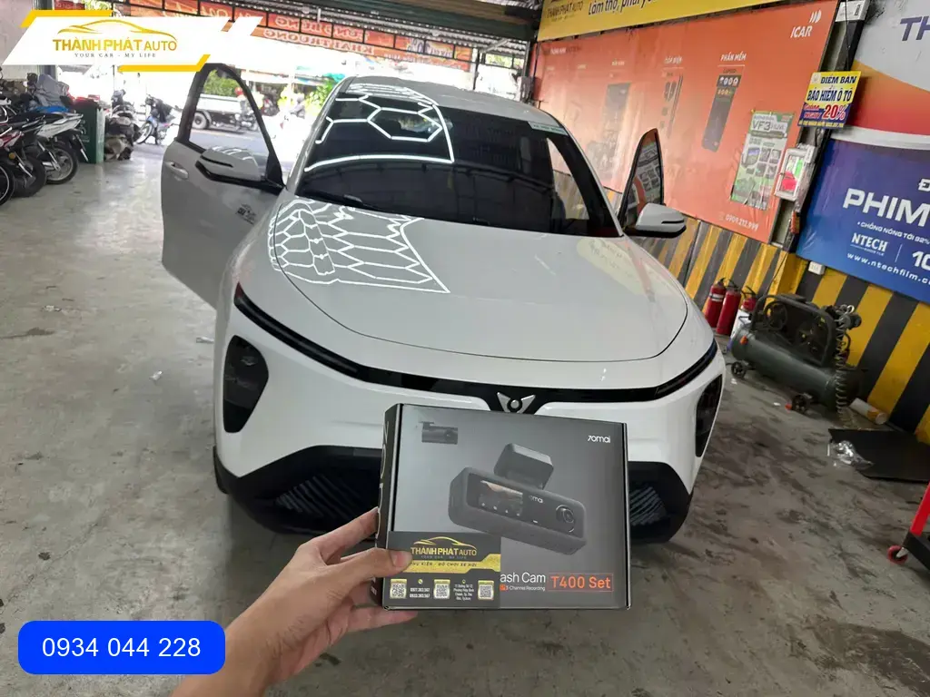 Anh Thành lắp Cam Hành Trình Limo Green cho Mazda CX-5 tại Quận 12 uy tín ảnh thực tế 2
