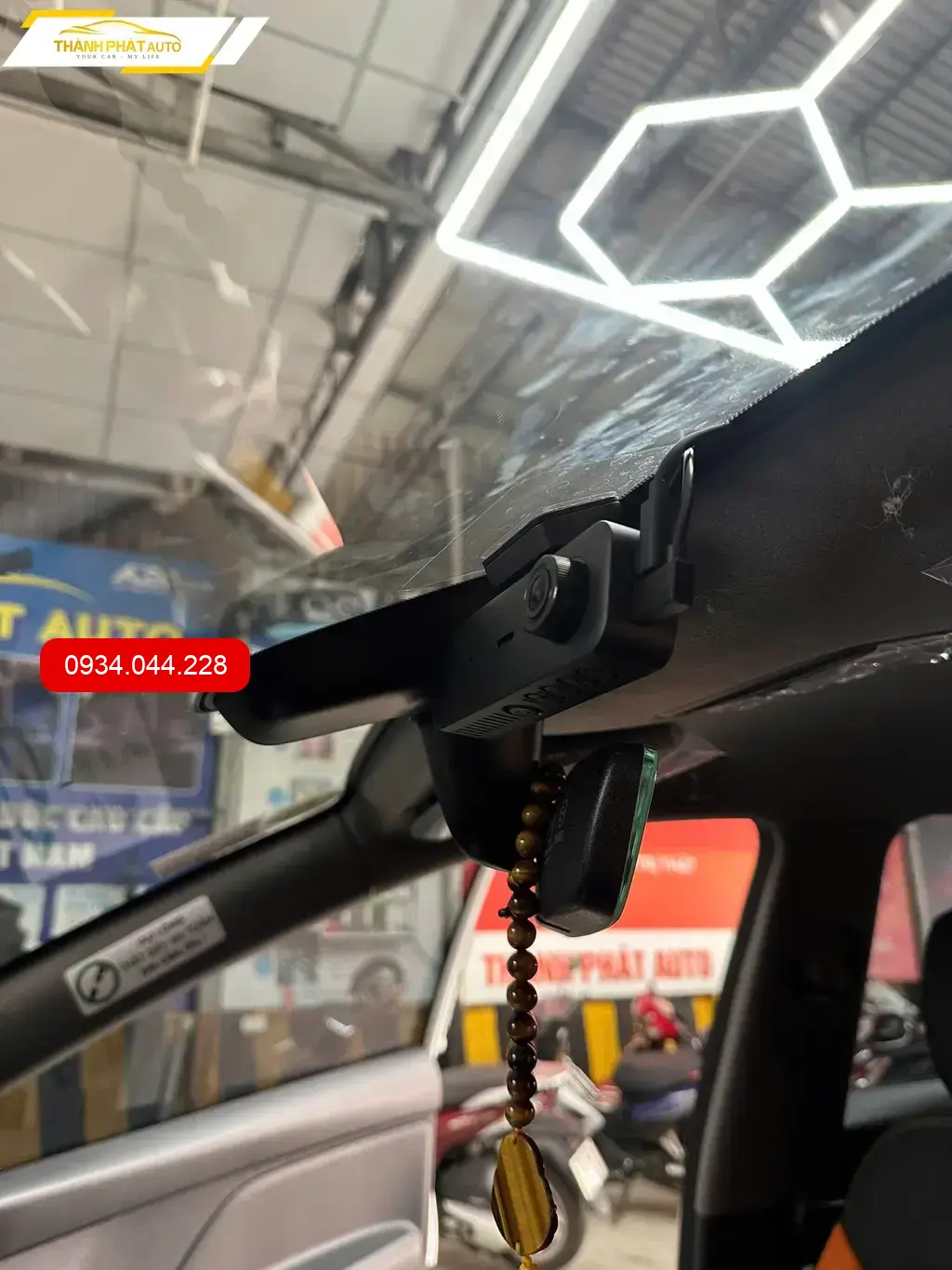 Anh Thành lắp Cam Hành Trình Limo Green cho Mazda CX-5 tại Quận 12 uy tín ảnh thực tế 4