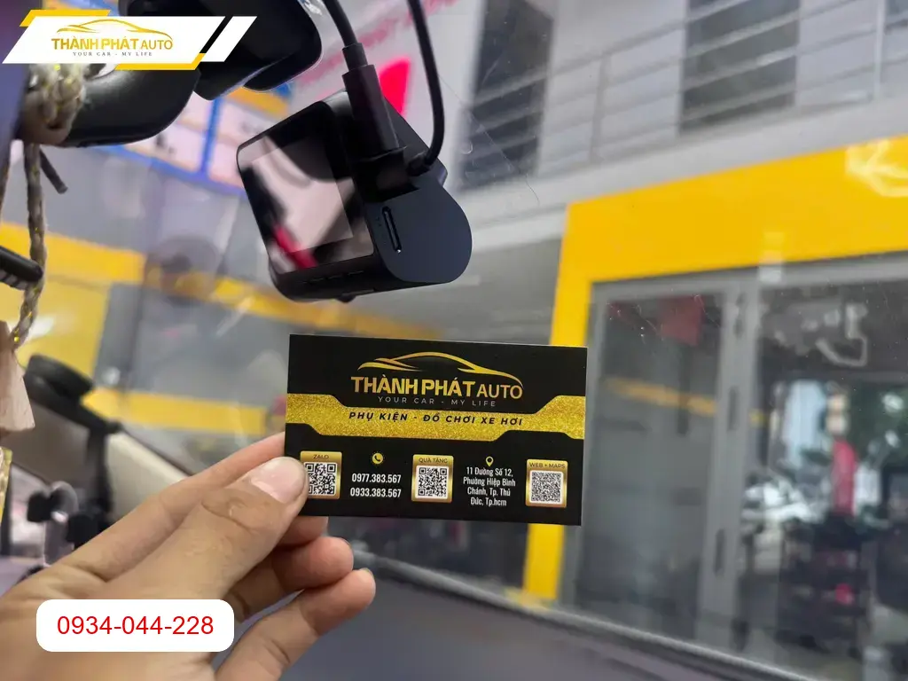 Anh Quân lắp camera hành trình ôto Mazda CX-5 tại Quận Thủ Đức để an tâm hơn ảnh thực tế 4