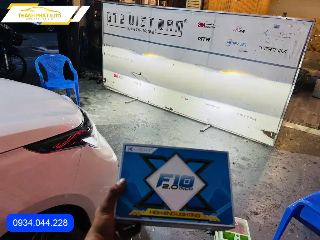 Anh Tấn độ đèn ô tô cho Hyundai Accent tại Quận Thủ Đức để tăng tầm nhìn ban đêm ảnh thực tế 2