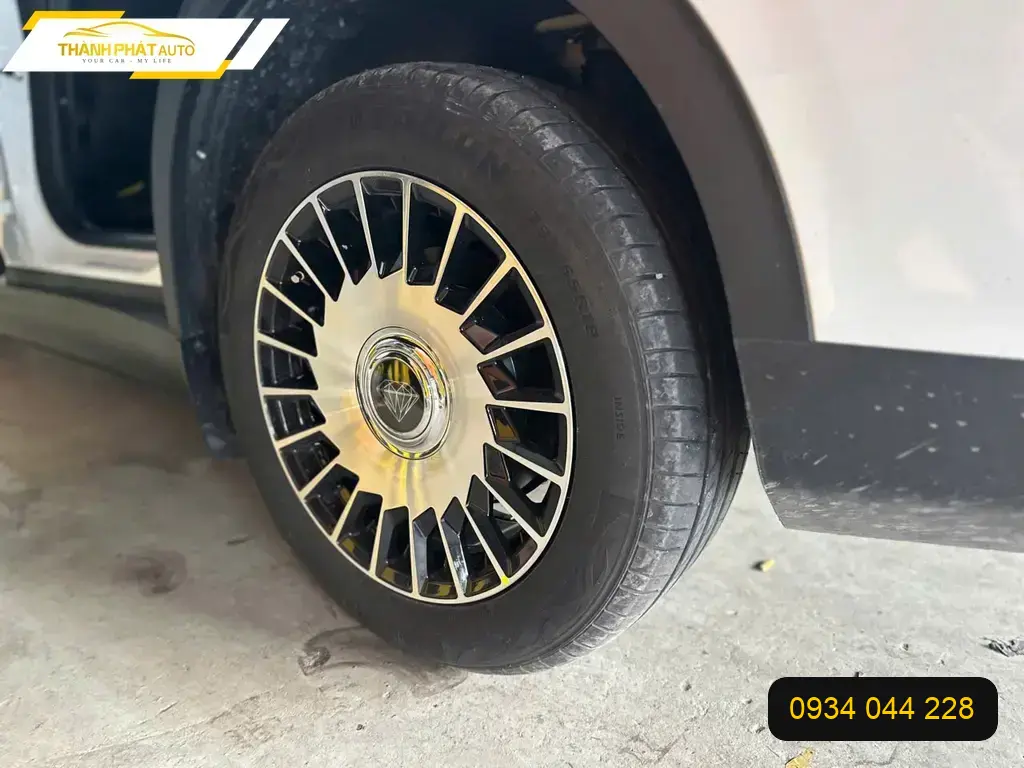 Chị Bích độ mâm Limo Green cho Hyundai Elantra tại Thủ Đức vì muốn xe nổi bật ảnh thực tế 4